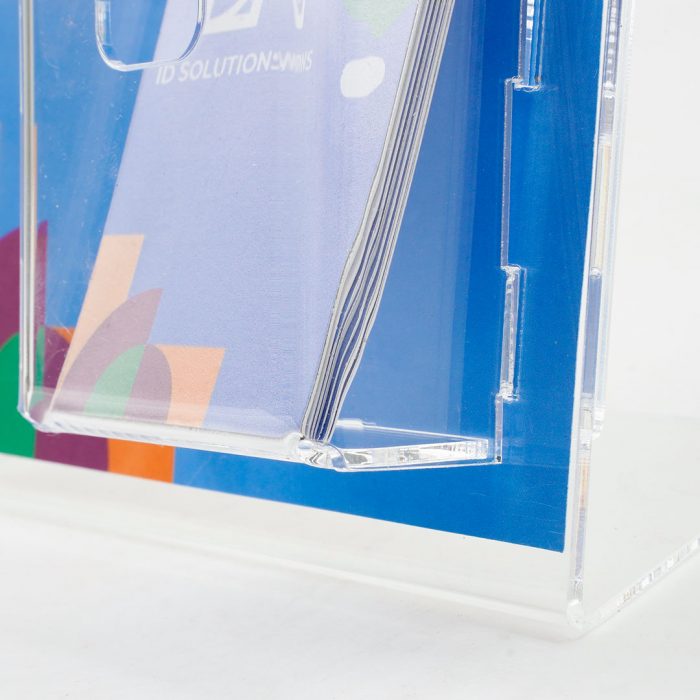 porta avvisi in plexiglass dettaglio basso