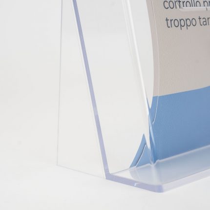 espositore depliant in plexiglass da banco