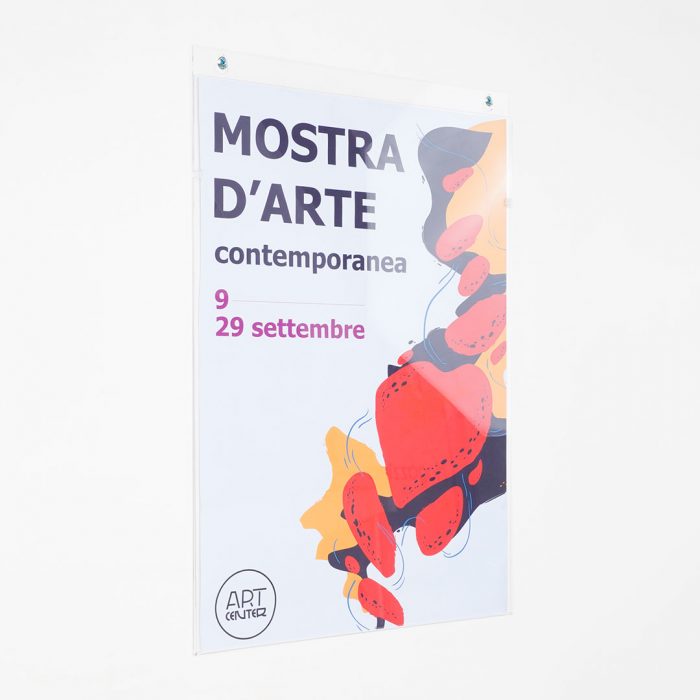 Portavvisi da parete in acrilico formato 50x70 verticale con fori - immagine 3