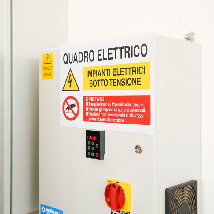 Tasca porta avvisi formato A4 con fondo magnetico - immagine 3