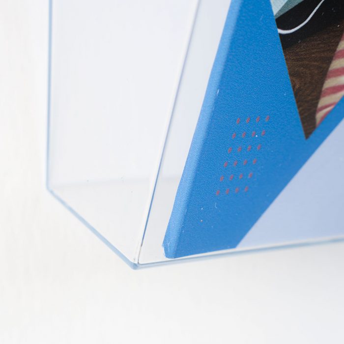Porta depliant da parete con barra lunghezza 50cm e 3 tasche f.to A5 verticale - immagine 5
