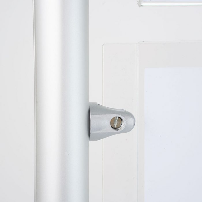 espositore autoportante con tasche in plexiglass dettaglio