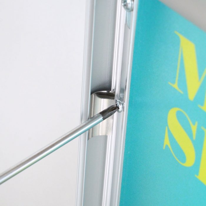 Cornice a scatto con profili frame 25 mm, angoli tondi e PVC frontale anti-riflesso - immagine 6
