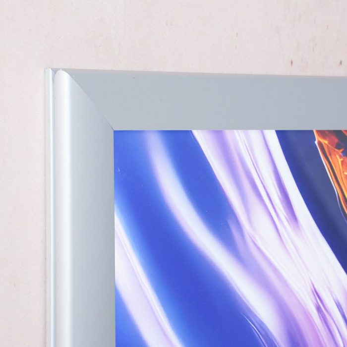 Cornice con apertura a scatto ultrasottile con retroilluminazione a LED - immagine 2