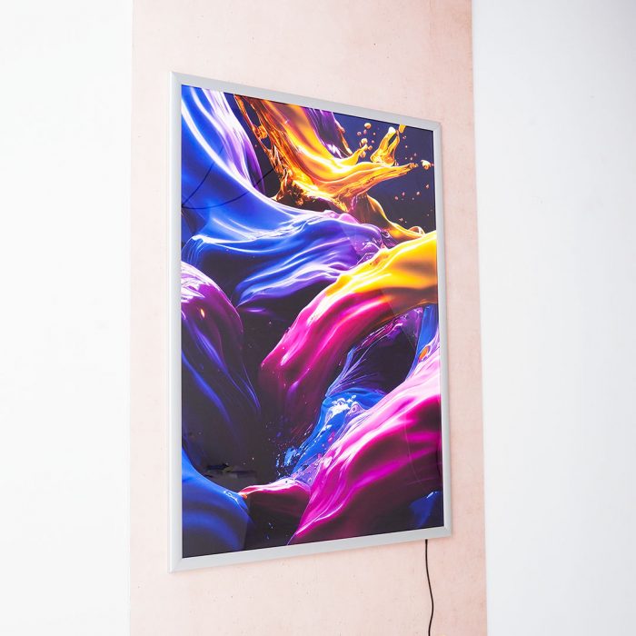 Cornice a scatto per interno rettroilluminata a LED f.to 70x100 - immagine 2