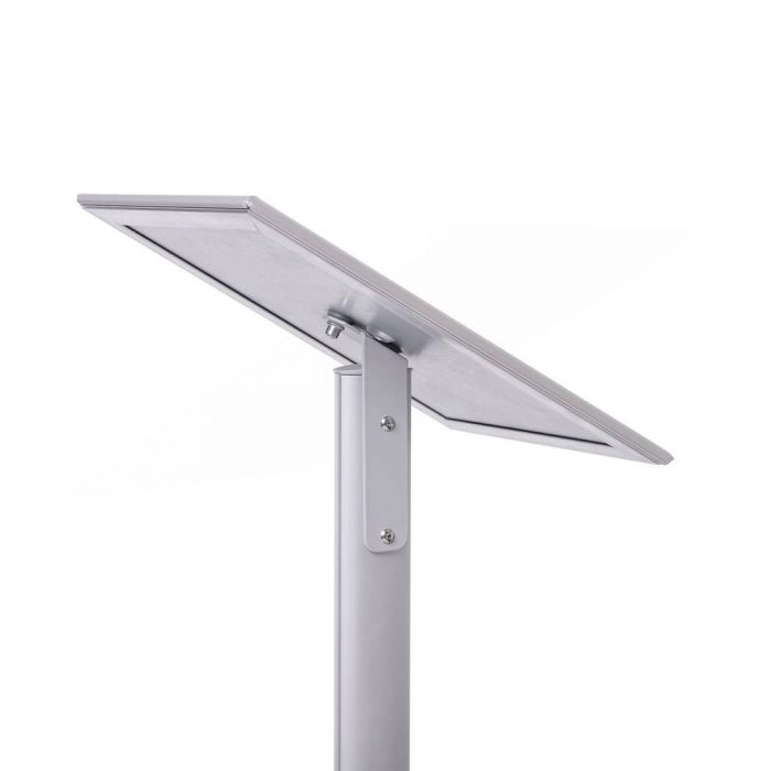 Leggio con cornice orientabile con angoli vivi e base quadrata in metallo - immagine 6