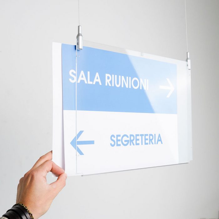 Tasca in plexi a soffitto - immagine 1
