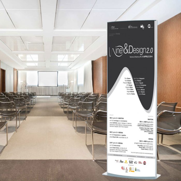 Totem bifronte per interni cm 70x200 H - immagine 6