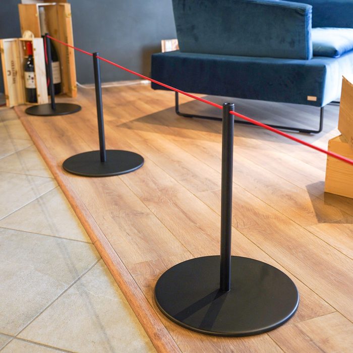 Colonnina Museum nera altezza 45cm con base piatta - immagine 1