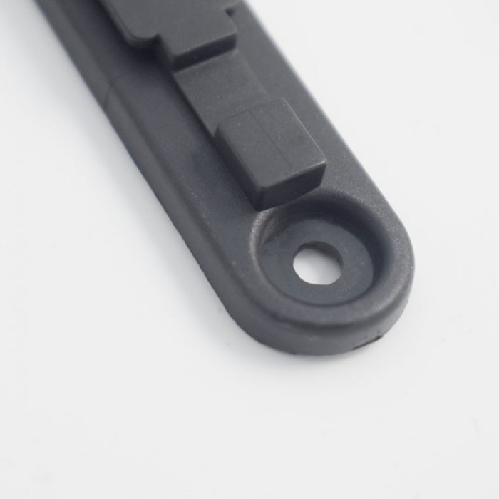 Clip ricevente a muro in ABS nero - immagine 2