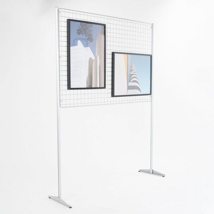 Pannello espositivo H 200 cm con griglia metallica 150x100H su piedini - immagine 2