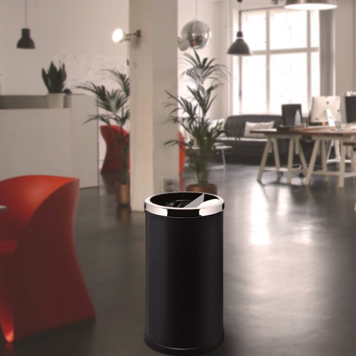 Cestino rotondo nero con apertura e posacenere 38x73H cm - immagine 5