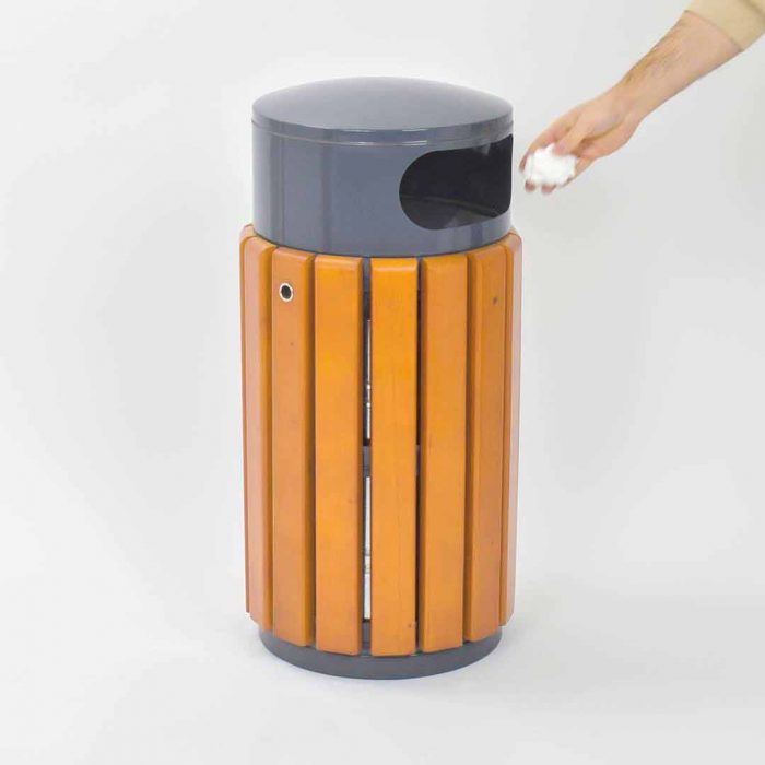 Cestino porta rifiuti con doghe in legno - 40lt - immagine 4