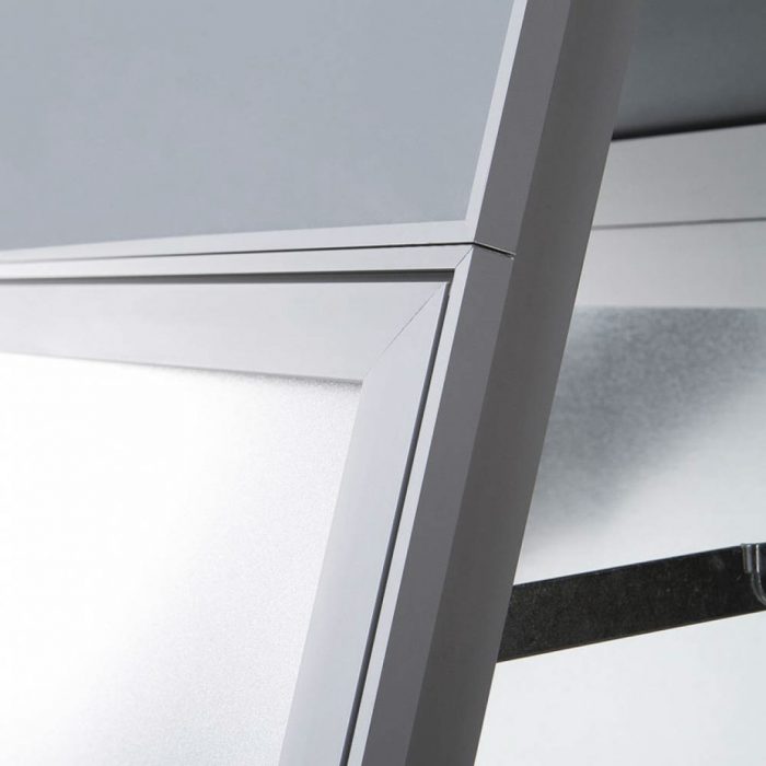 Cornice bifacciale a cavalletto A1 con pannello info e antipioggia - immagine 5