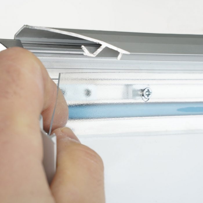 Cornice bifacciale con base zavorrata e molle anti-vento - immagine 6